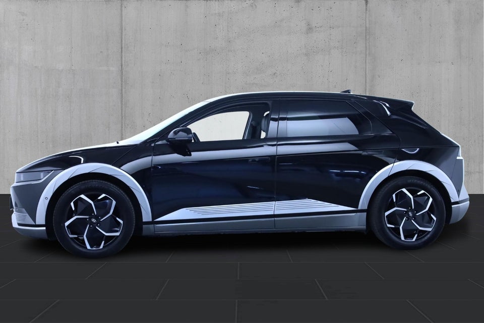 Hyundai Ioniq 5 73 Uniq 5d