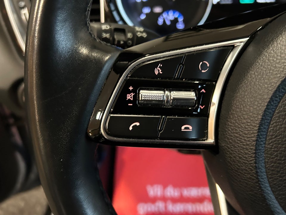 Kia XCeed 1,6 PHEV Prestige DCT 5d