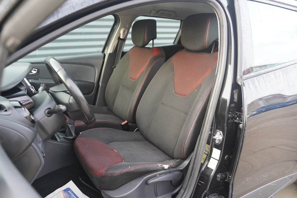 Renault Clio IV 1,5 dCi 90 Expression Sport Tourer 5d