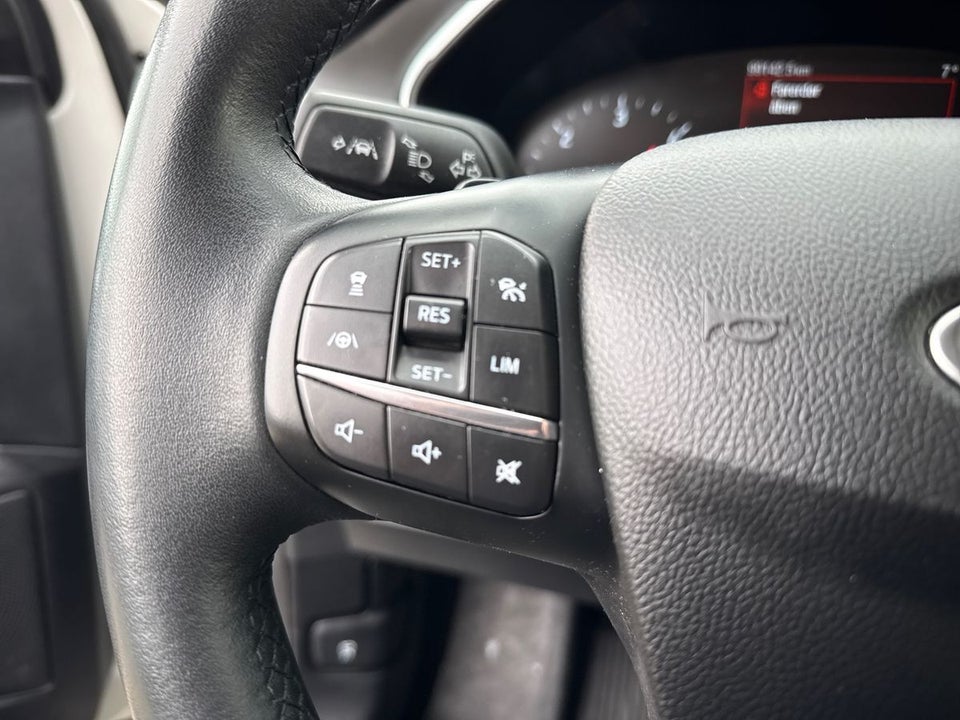 Ford Focus 2,0 EcoBlue Active Business stc. aut. 5d