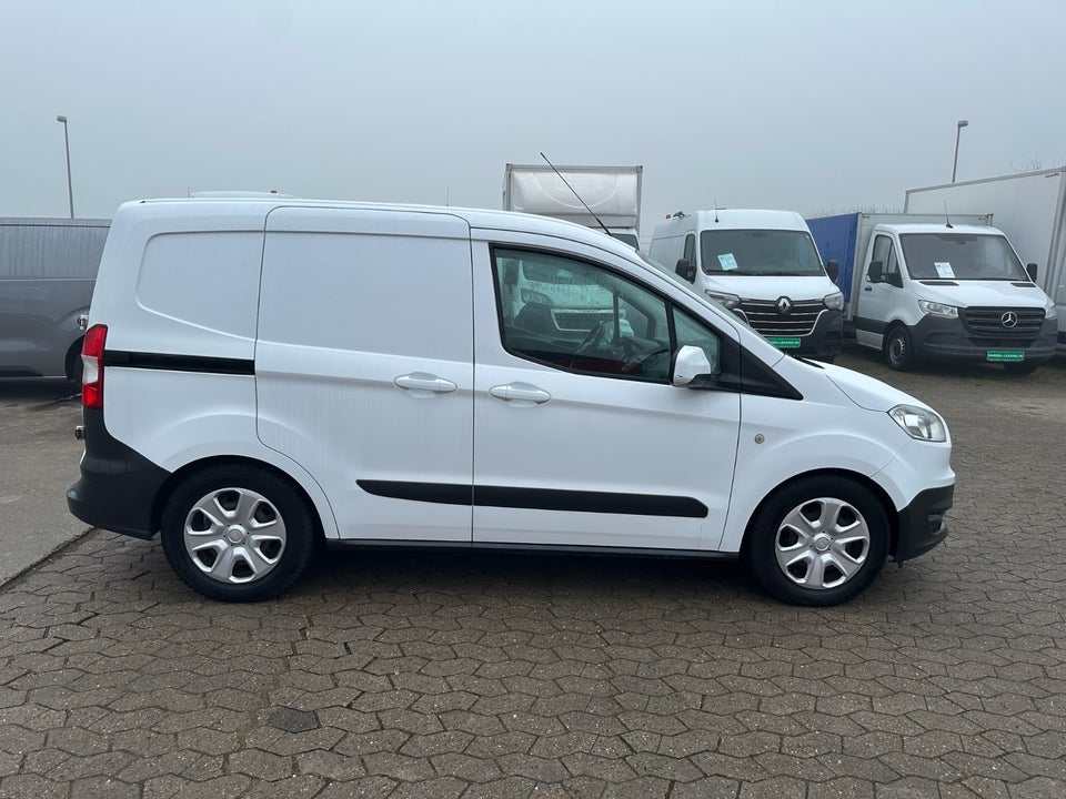 Ford Transit Courier 1,5 TDCi 95 Trend Van 4d