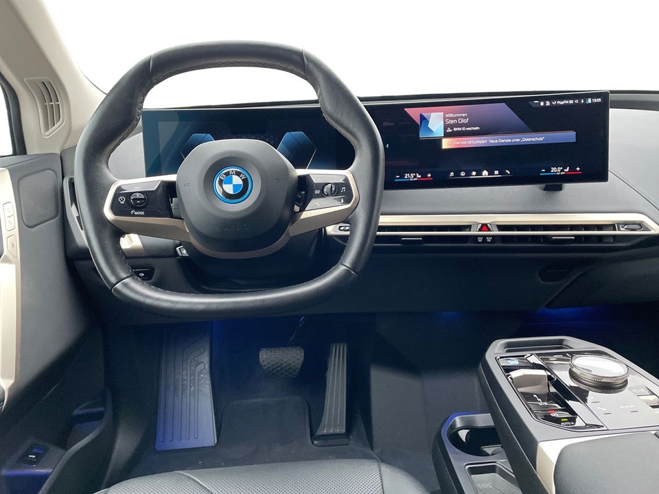 BMW iX xDrive40 Sport 5d