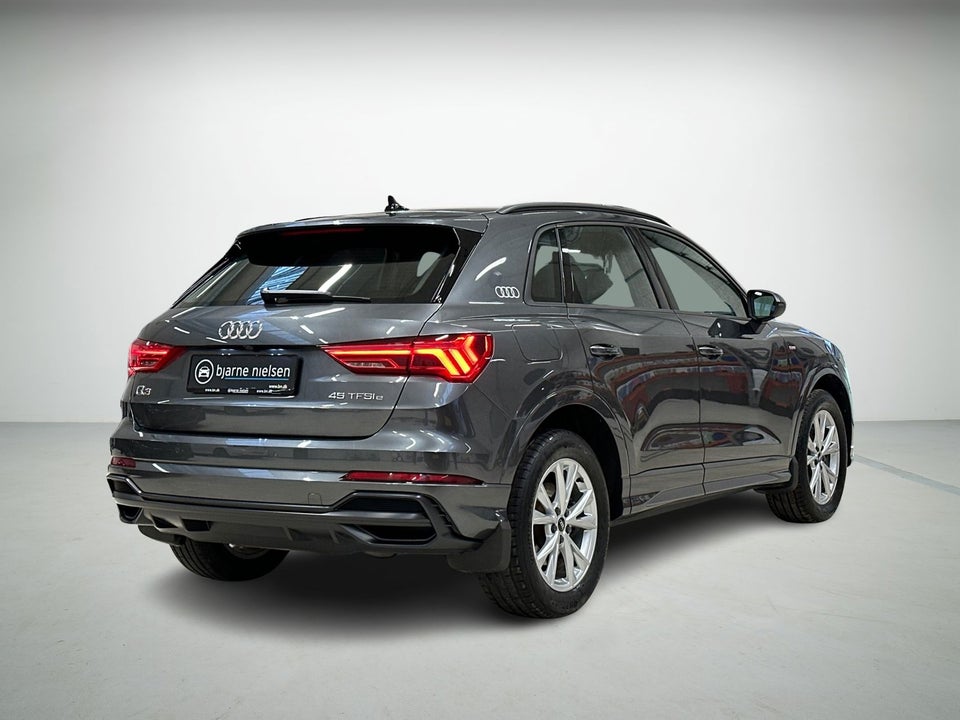 Audi Q3 45 TFSi e S-line+ S-tr. 5d