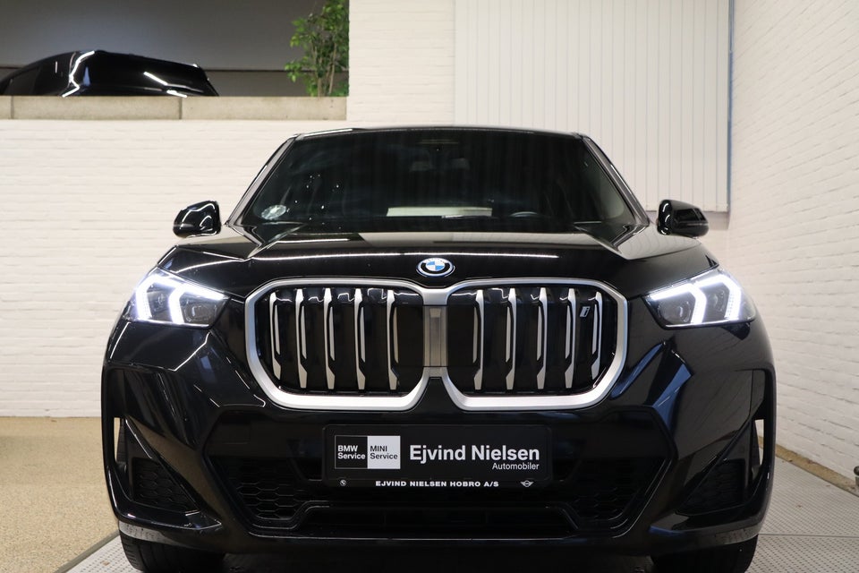 BMW iX1 xDrive30 M-Sport Premium 5d