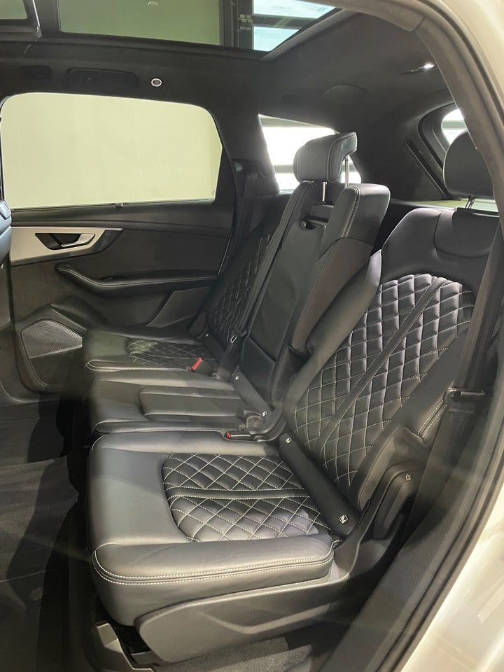 Audi Q7 3,0 TDi e-tron quattro Tiptr. 5d