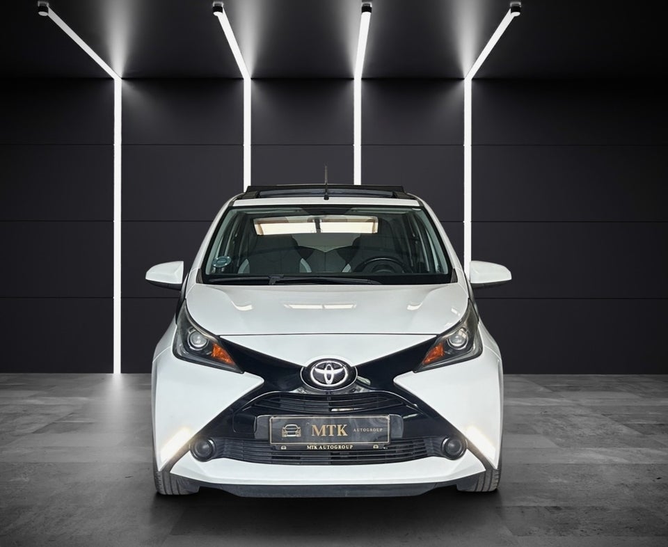 Toyota Aygo 1,0 VVT-i x-sky 5d