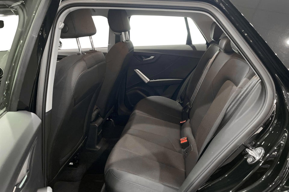 Audi Q2 35 TFSi Prestige S-tr. 5d