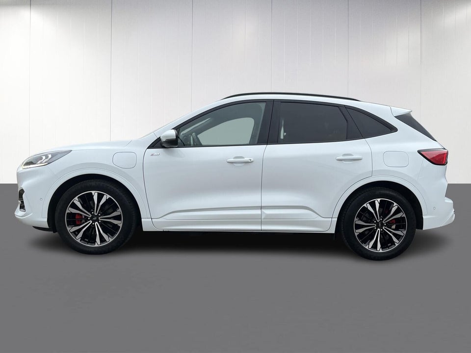 Ford Kuga 2,5 PHEV ST-Line X CVT 5d