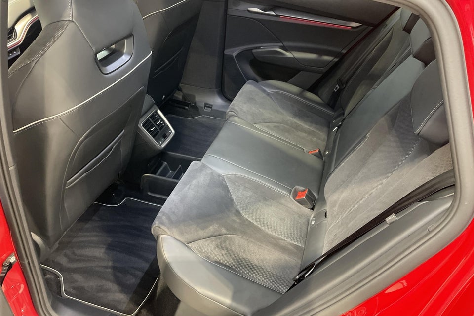 Skoda Elroq 85 iV Sportline Advanced 5d