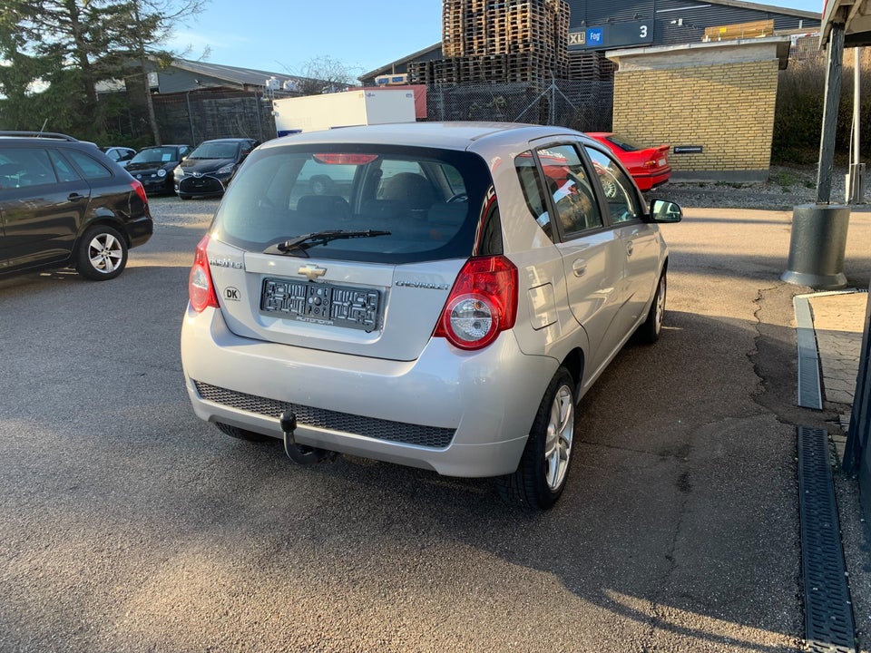 Chevrolet Aveo 1,2 LS 5d