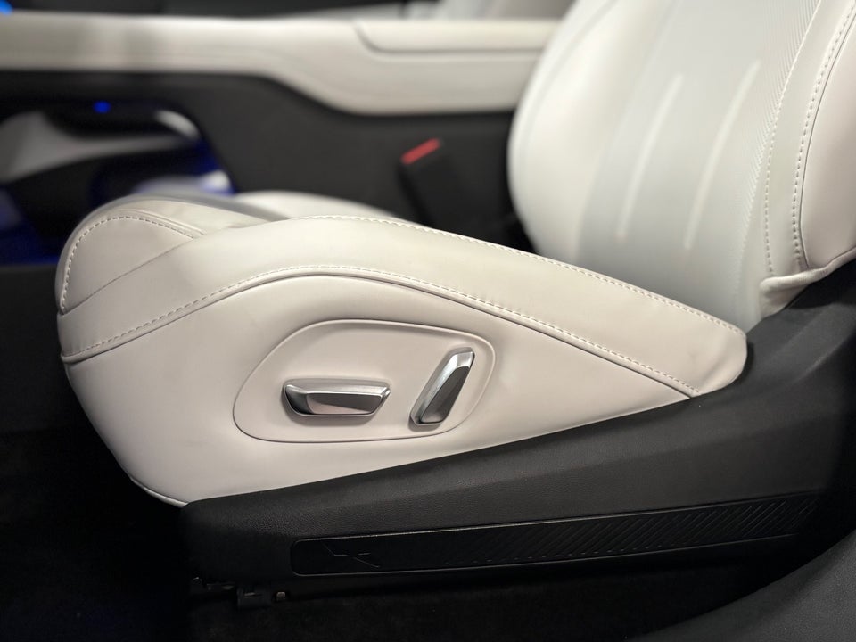 Xpeng G6 Performance 5d