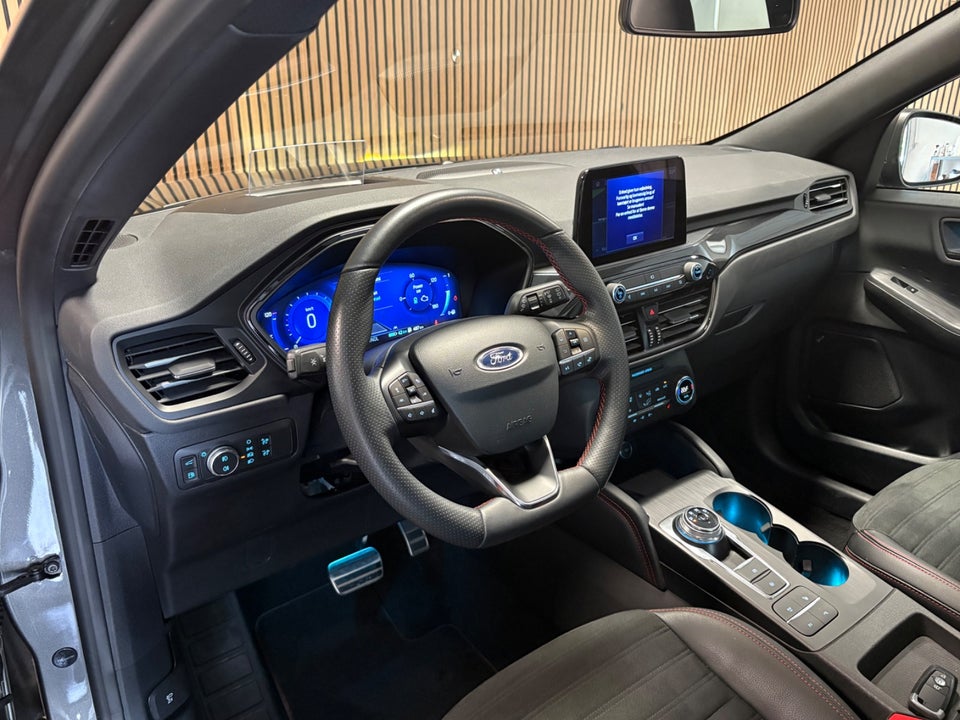 Ford Kuga 2,5 PHEV ST-Line X CVT 5d