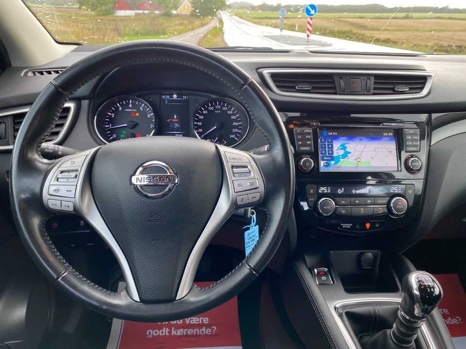Nissan Qashqai 1,2 Dig-T 115 Acenta 5d