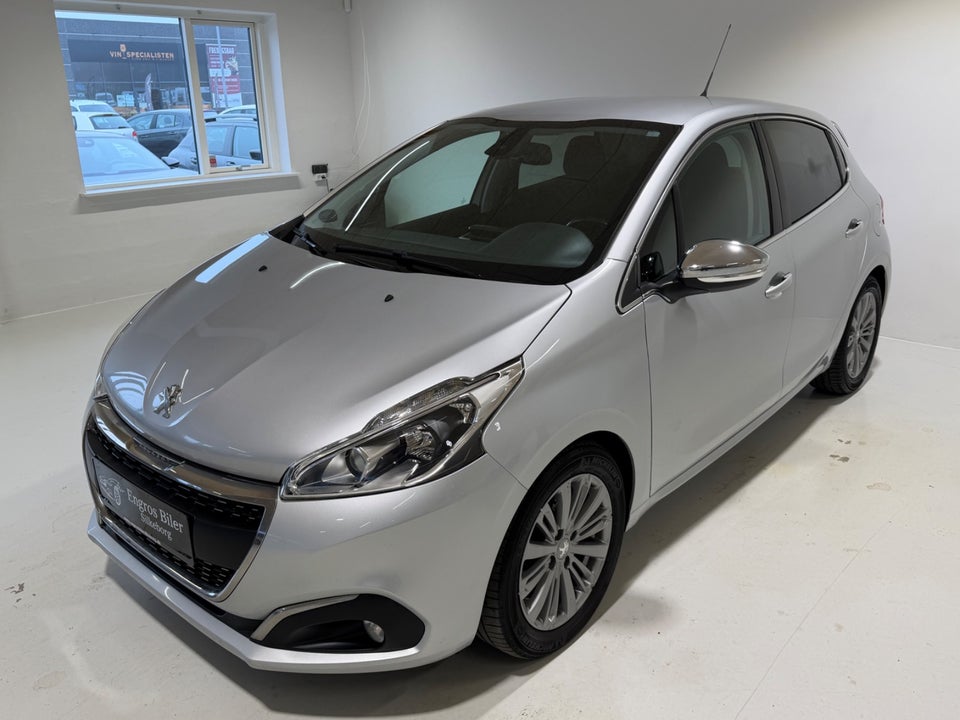 Peugeot 208 1,6 BlueHDi 100 Desire 5d