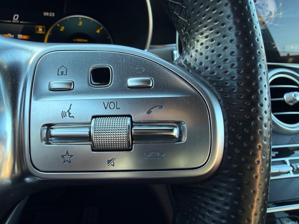 Mercedes C220 d 2,0 AMG Line stc. aut. 5d