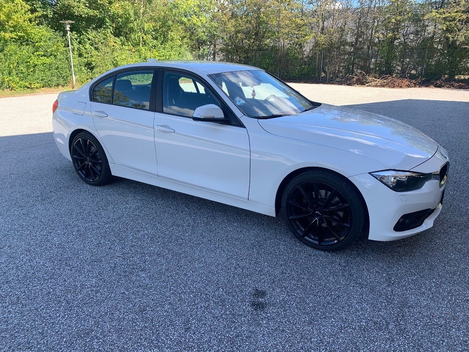 BMW 320d 2,0 aut. 4d