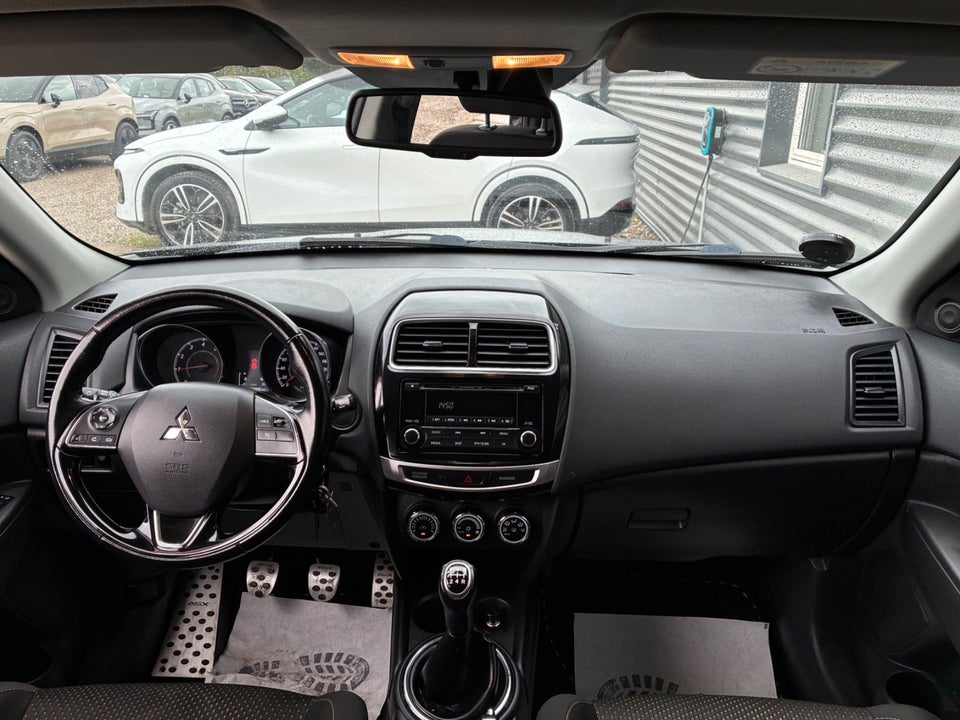 Mitsubishi ASX 1,6 Invite 5d