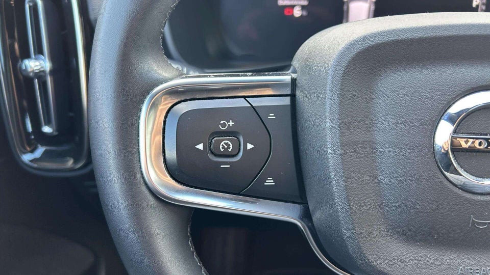 Volvo XC40 P6 ReCharge Plus 5d