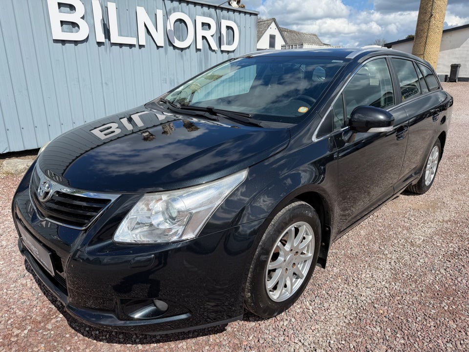 Toyota Avensis 1,8 VVT-i TX stc. 5d