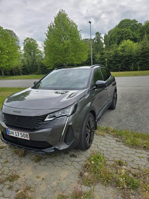 Peugeot 3008 1,6 Hybrid GT Black Pack EAT8 5d