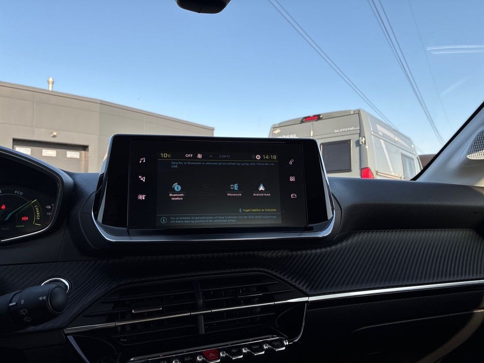 Peugeot e-208 50 Active 5d