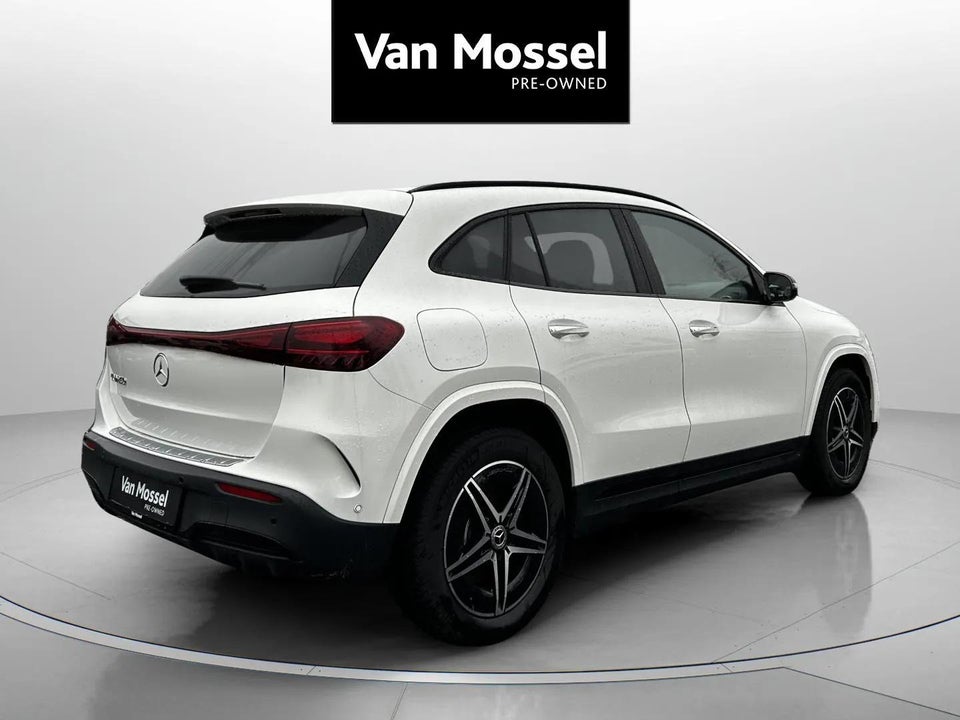 Mercedes EQA250 AMG Line 5d