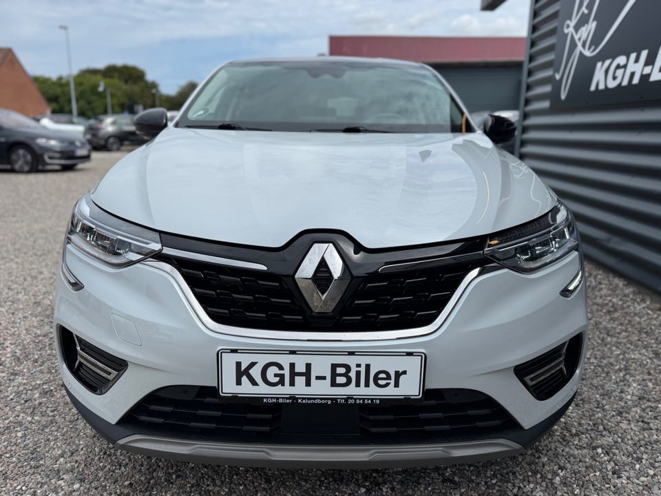 Renault Arkana 1,6 E-Tech Intens 5d