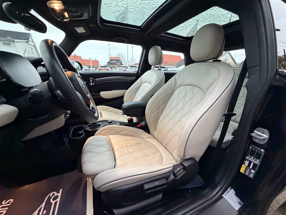 MINI Cooper SE Maximise 3d