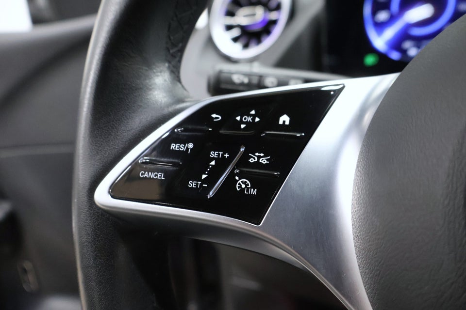 Mercedes EQA250+ Progressive 5d