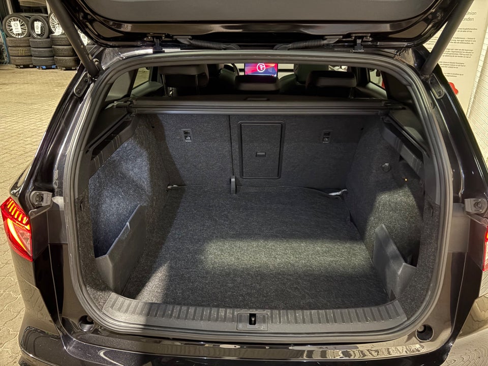 Skoda Enyaq 80x iV Founders Edition 5d