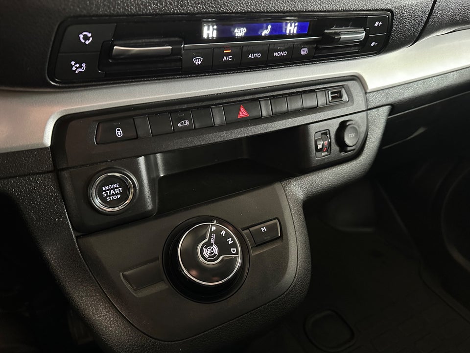 Peugeot Expert 2,0 BlueHDi 177 L3 Ultimate EAT8 Van