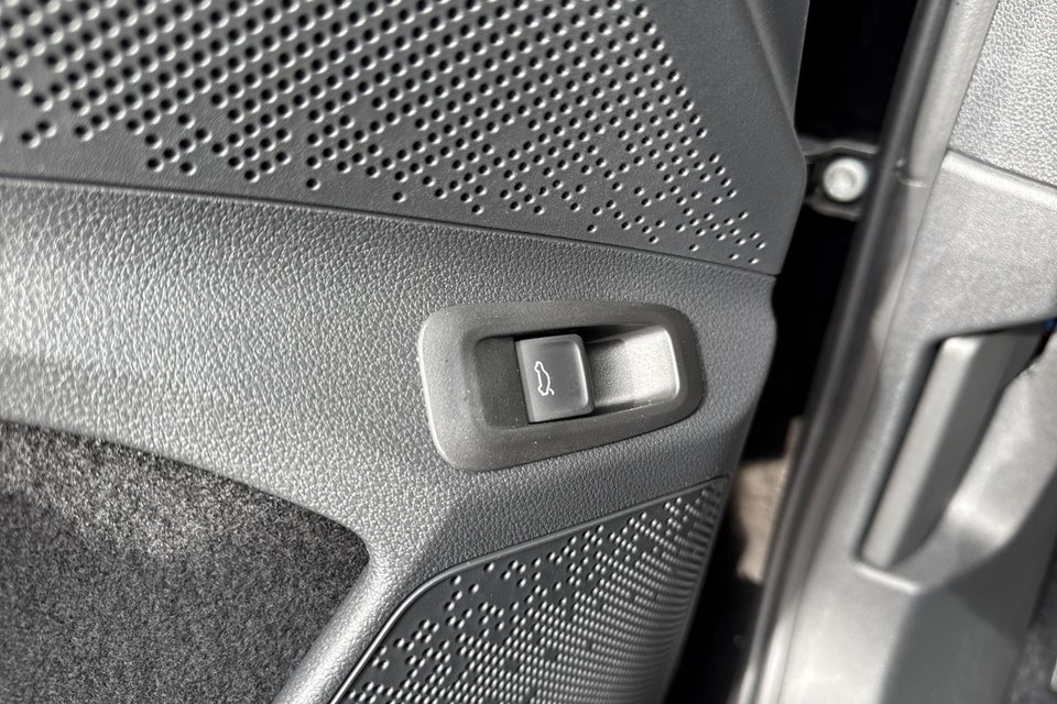 Skoda Enyaq 60 iV Loft 5d