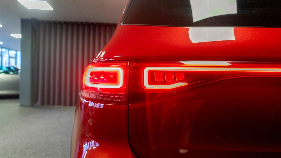 Mercedes EQB250+ AMG Line 7prs 5d