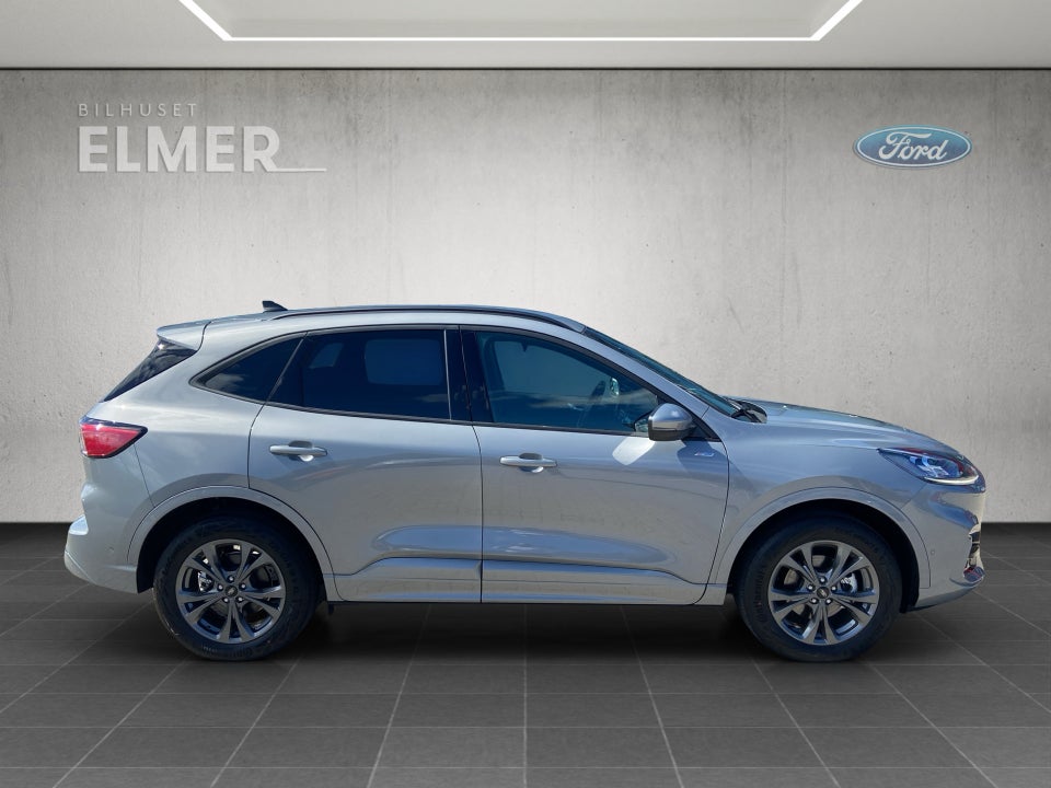 Ford Kuga 2,5 PHEV ST-Line CVT 5d