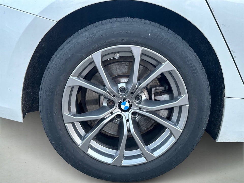 BMW 330e 2,0 Touring Sport Line aut. 5d
