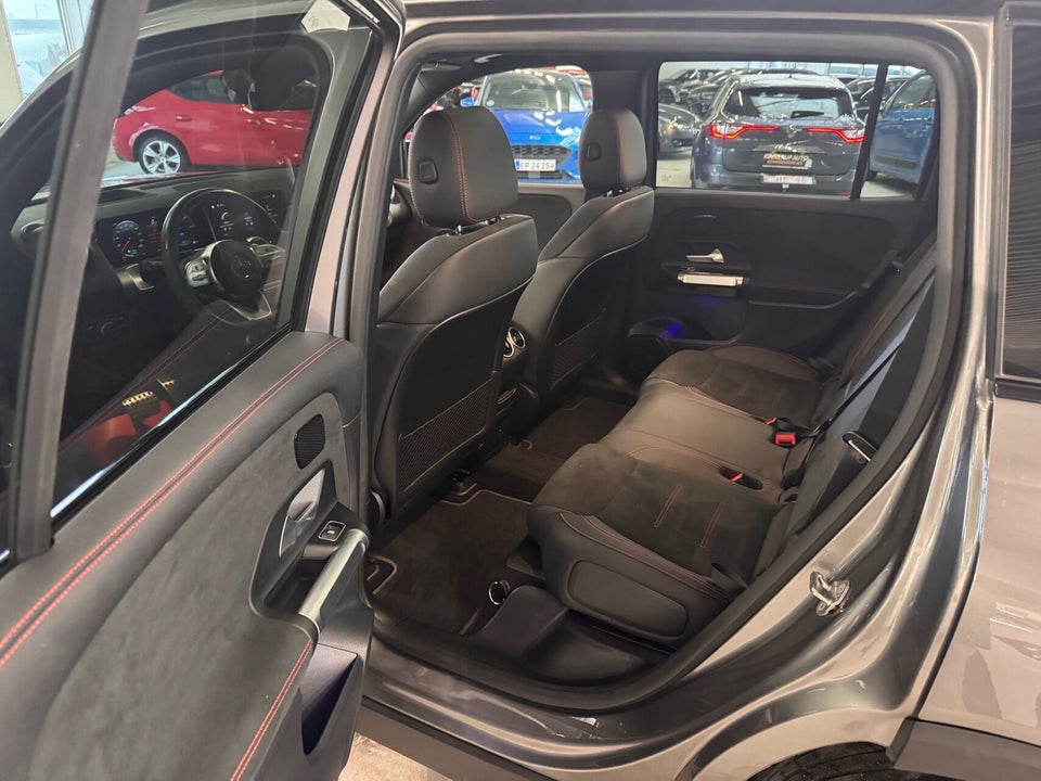 Mercedes EQB300 AMG Line 4Matic 7prs 5d