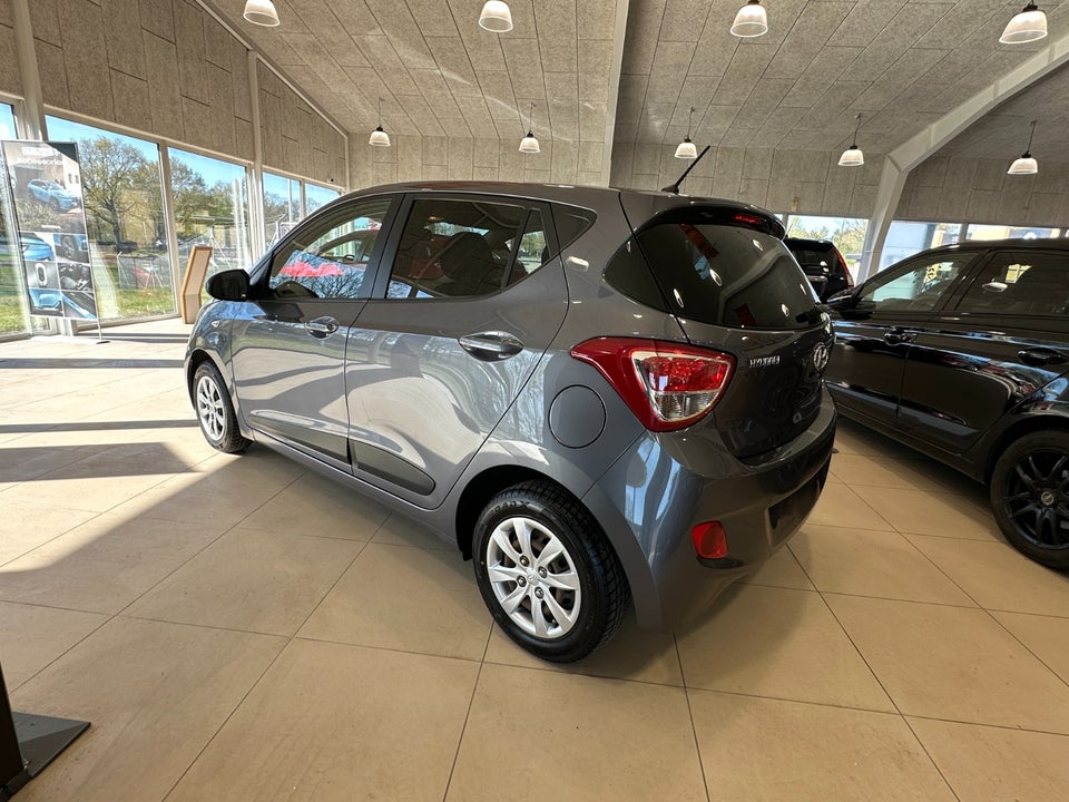 Hyundai i10 1,0 Go 5d