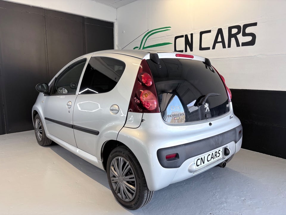 Peugeot 107 1,0 Sportium 5d