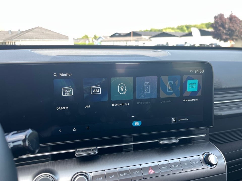 Hyundai Kona 65 EV Essential 5d