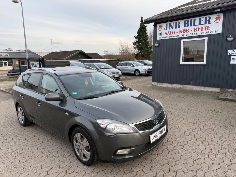 Kia Ceed 1,6 CRDi 115 Active Fashion SW 5d