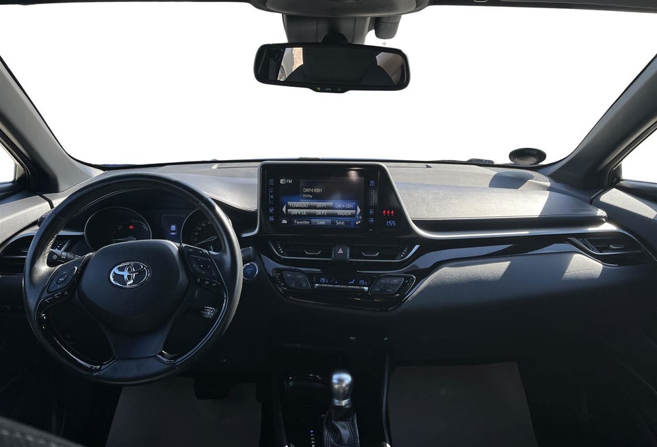 Toyota C-HR 1,8 Hybrid Selected CVT 5d