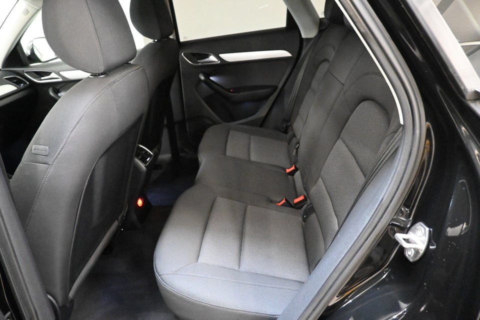 Audi Q3 2,0 TFSi 180 quattro S-tr. 5d