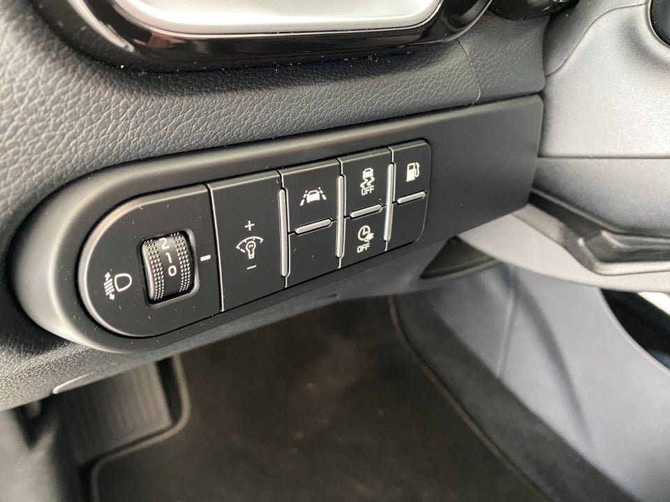 Kia XCeed 1,6 PHEV Prestige DCT 5d