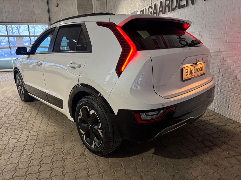 Kia Niro 64 EV Upgrade 5d