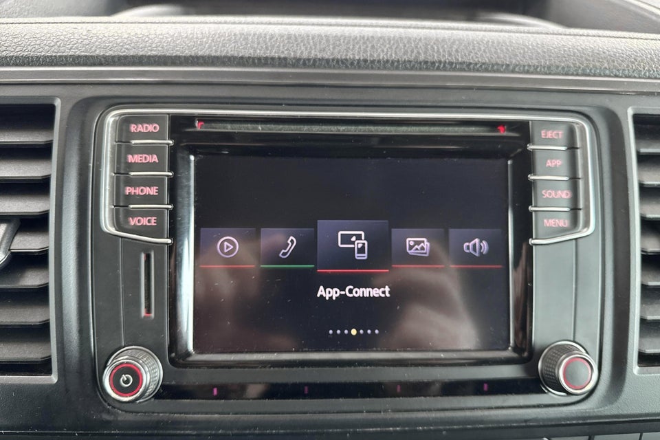 VW Transporter 2,0 TDi 150 Kassevogn DSG lang