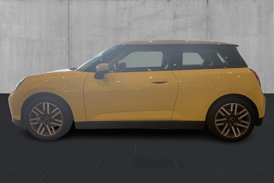 MINI Cooper E Classic Trim S 3d