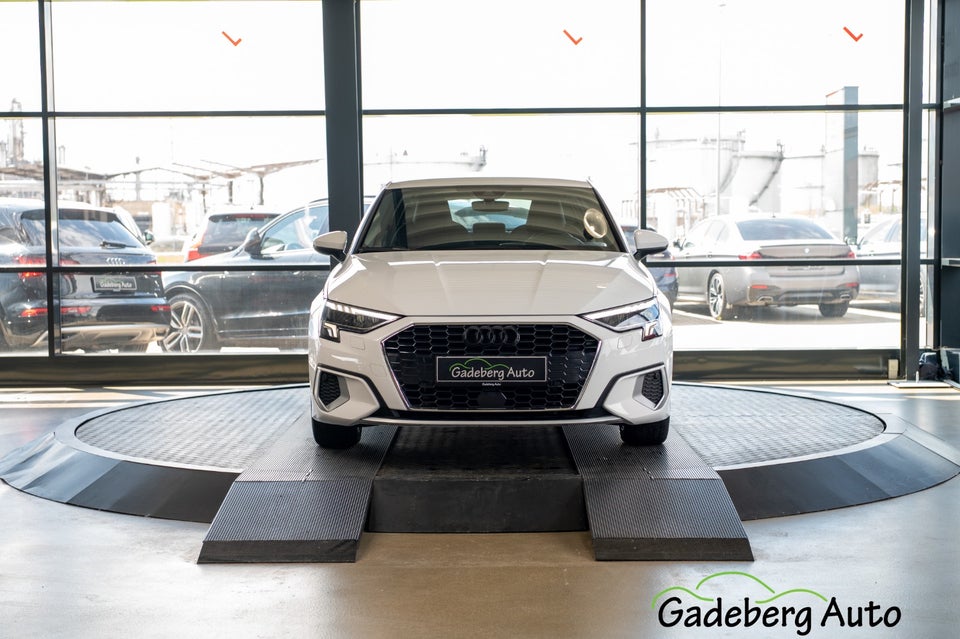 Audi A3 40 TFSi e Sport Sportback S-tr. 5d