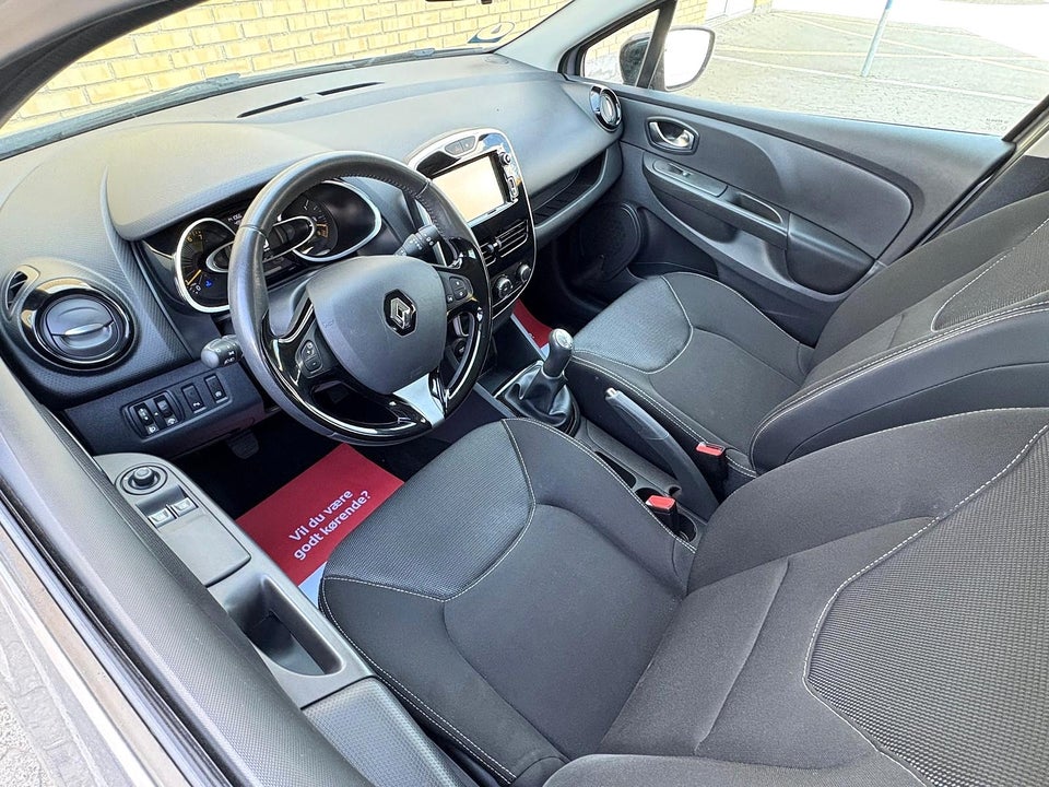 Renault Clio IV 0,9 TCe 90 Expression 5d