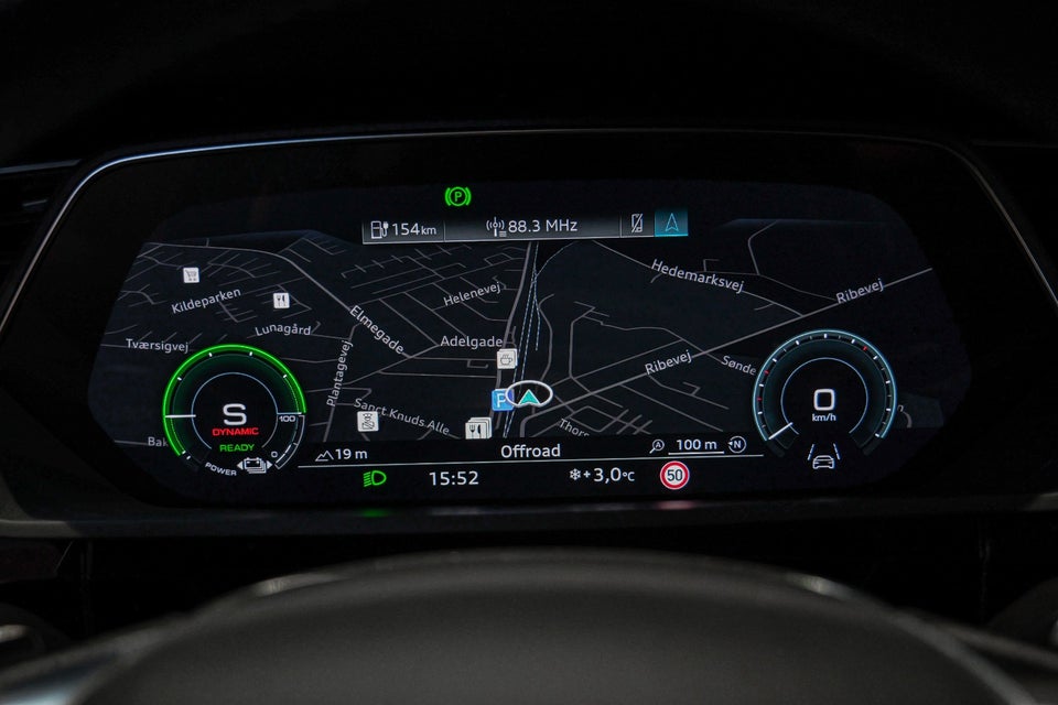 Audi e-tron 55 Advanced quattro 5d