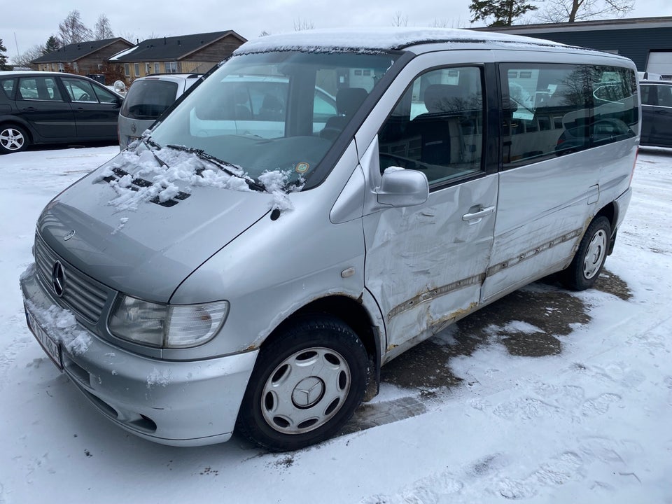 Mercedes V230 2,3 aut. 4d